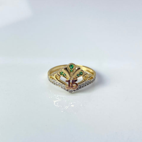 Anillo 15 Años Tiara Circones Blancos Y Verdes Tres oros 18k / Talla 7 1/4 / 2,50 Gr *