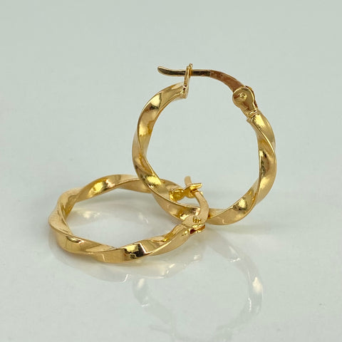 Candongas Melcochas Triangulares Oro amarillo 18k 1,42 Gr / 2,2 Cm  *