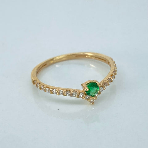 Anillo Tiara 15años Circones Blancos Verde Oro amarillo / Talla 6 / 1,31 Gr †
