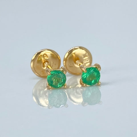 Topos Esmeraldas 28PTS Oro amarillo 18k 0,6 Gr / 3,3 mm *