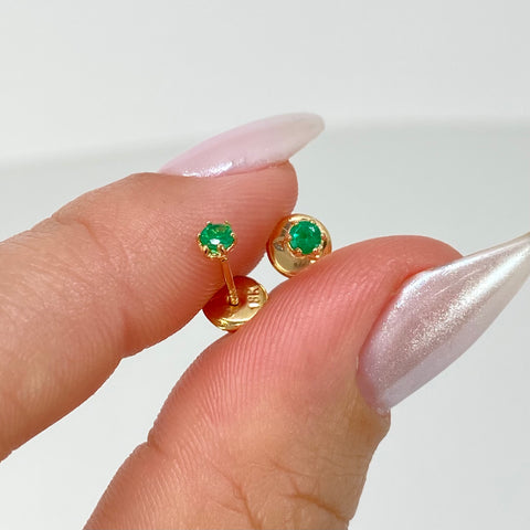 Topos Esmeraldas 17PTS Oro amarillo 18k 0,45 Gr / 2,6 mm *