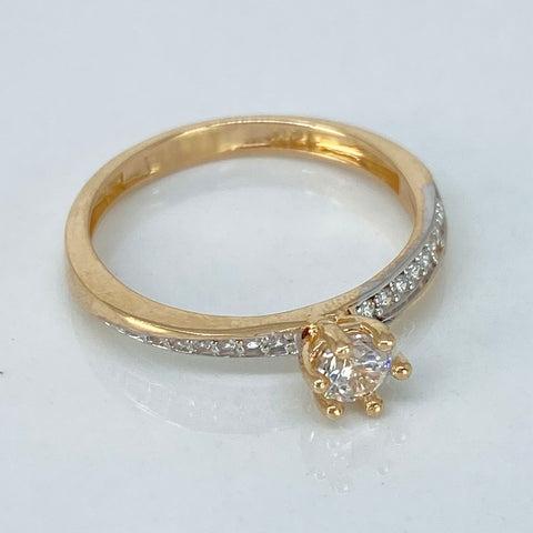 Anillo Solitario Circones Blancos Lineal Oro amarillo 18k / Talla 6 3/4 / 2,33 Gr †