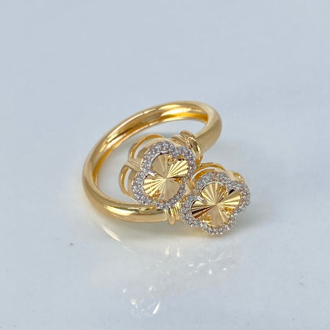Anillo Tu y Yo Trebol Circones Blancos Oro amarillo / Talla 5 1/2 / 3,25 Gr *
