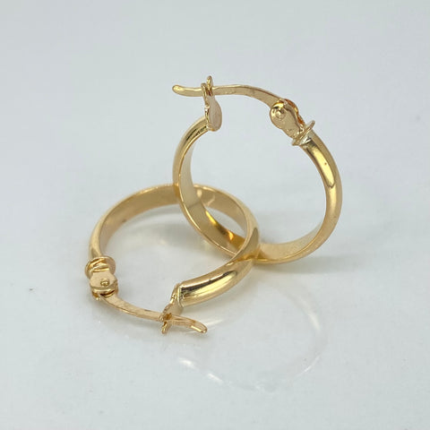 Candongas Semi Planas Oro amarillo 18k 1,8 Gr / 2,1 Cm  *