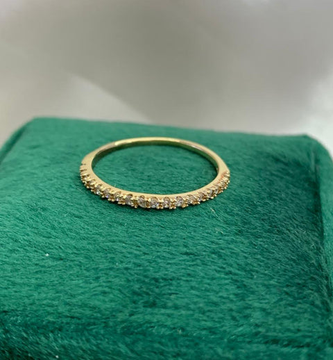Anillo Circones Blancos Talla 6 1/4 Oro Amarillo 18k/ 1,09 Gr / *