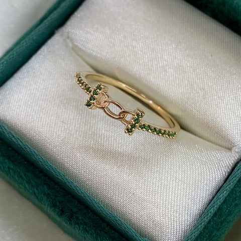 Anillo Anillo Eslabones Circones Verdes / Talla 7 3/4 Oro amarillo 18k 1,42 Gr *