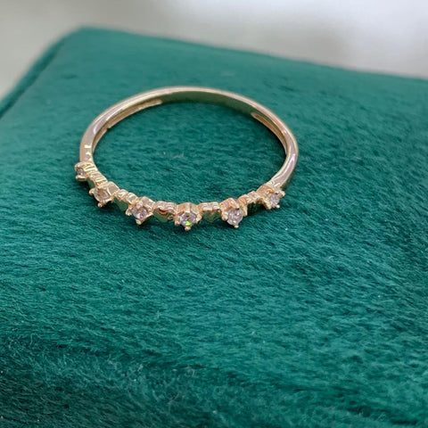Anillo Circones Blancos / Talla 6 1/4 Oro amarillo 18k 1,08 Gr *