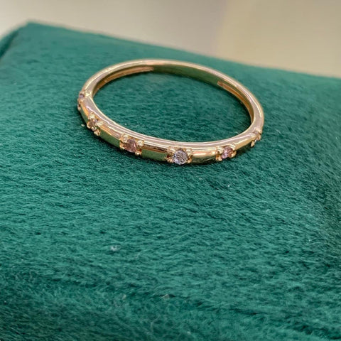 Anillo Circones Blancos Y Rosados / Talla 7 Oro amarillo 18k 1,71 Gr