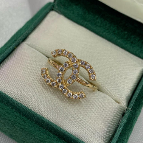 Anillo CH Circones blancos Oro amarillo 18k / Talla 6 3/4 / 3,32 Gr *