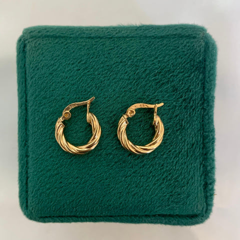 Candonga Entorchada Lisa Oro amarillo 18k 1,1 Gr / 1,2 Cm  *