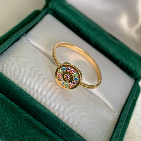 Anillo Circulo Circones Azules Y Morados Oro amarillo 18k / Talla 7 1/4 / 1,66 Gr *