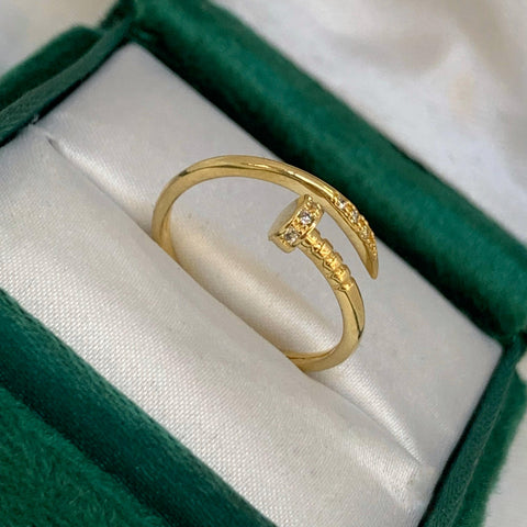 Anillo Clavo Liso Con Circon  Oro amarillo 18k / Talla 6 1/4 / 1,77 Gr *