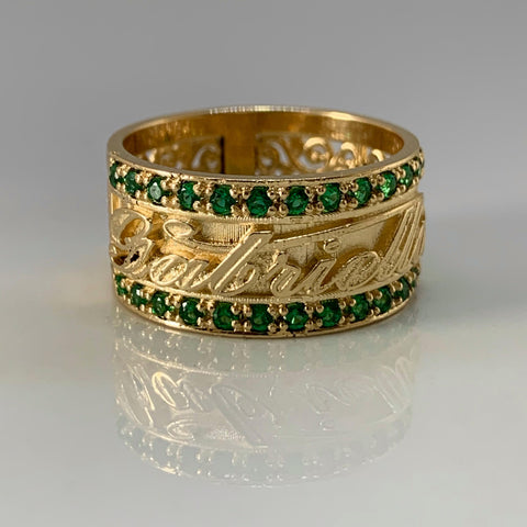 Anillo  Nombre Con Circones POR FABRICACIÓN Oro amarillo 18k / Talla 7 / 6,90 Gr *