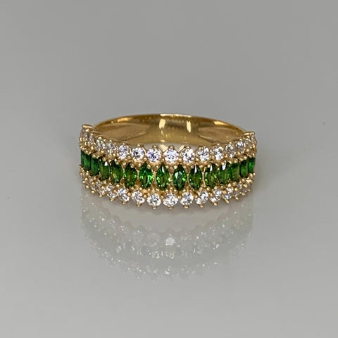 Anillo Argolla Circones Verdes Y Blancos Oro amarillo 18k / Talla 7 / 3,80 Gr