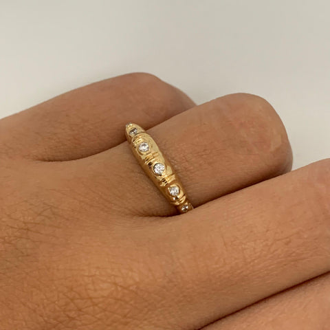 Anillo Circones Blancos Oro amarillo 18k / Talla 7 1/4 / 1,90 Gr *