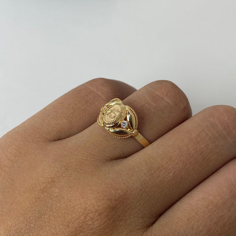 Anillo 15 Años Circones Blancos Oro amarillo 18k / Talla 8 1/4 / 1,58 Gr *
