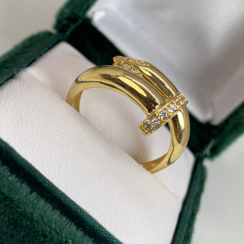 Anillo Clavo Circones Blancos Oro amarillo 18k / Talla 9 3/4 / 6,41 Gr *