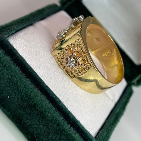 Anillo Ancla / Timón Circones Blancos Y Verdes Tres oros 18k / Talla 10 1/2 / 10,40 Gr *