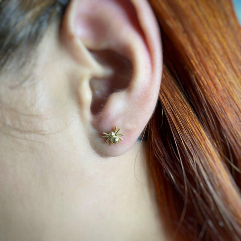 Topos Araña Oro amarillo 18k 0,95 Gr / 7 mm  *