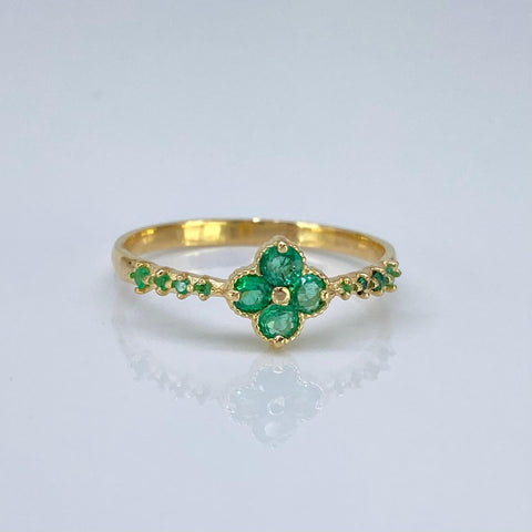 Anillo Esmeraldas Oro amarillo 18k / Talla 8 / 2,0 Gr