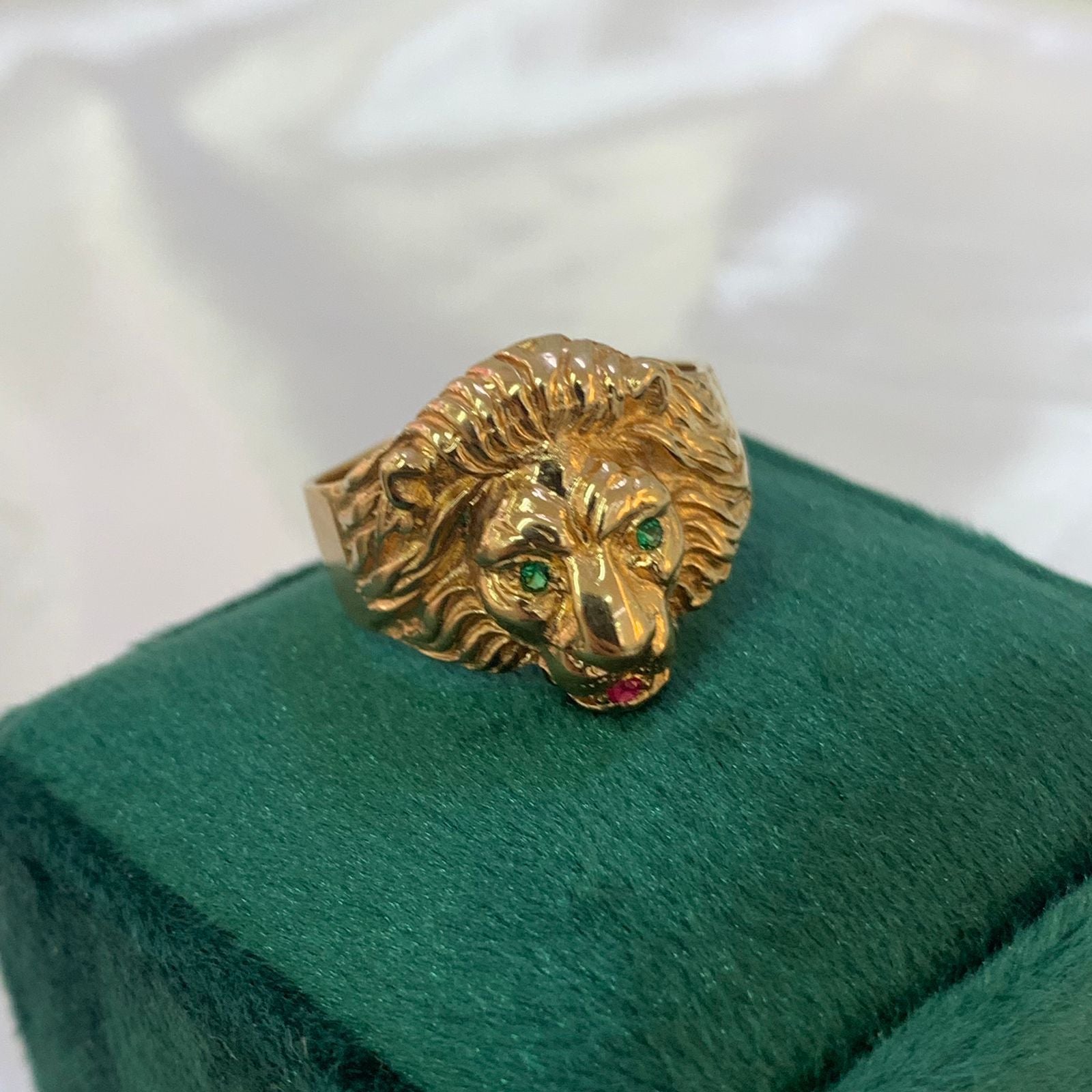 Anillo Leon Ojos Verdes 18k Oro Amarillo T 11 3 4 10 Gr Tres Cruces Oro 18K