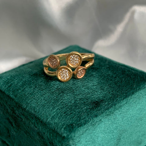 Anillo Circulos Circones Blancos Talla 7 Dos Oros 18k /3,51 Gr