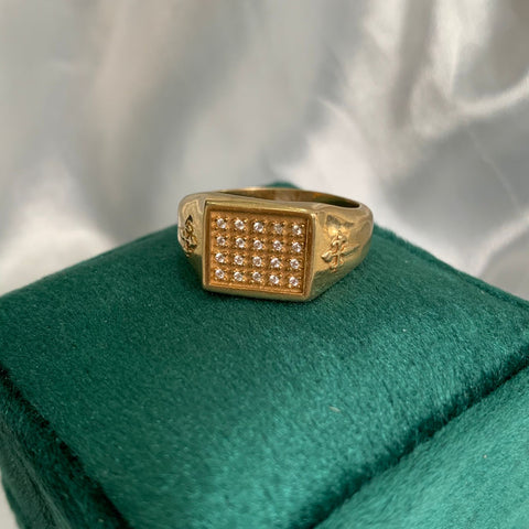 Anillo Circones Blancos Talla 9 3/4 Oro Amarillo 18k /6,17 Gr