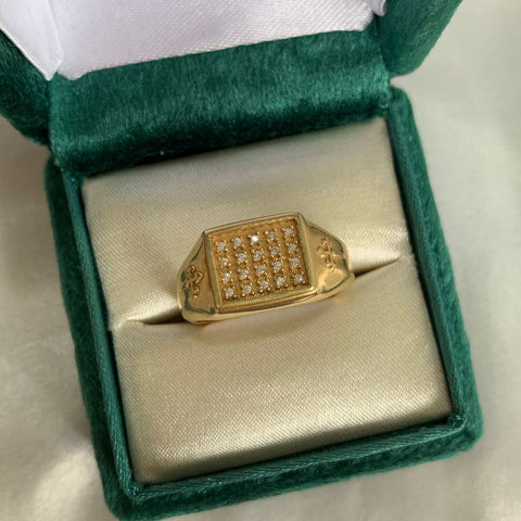 Anillo Circones Blancos Talla 9 3/4 Oro Amarillo 18k /6,17 Gr